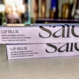 Lip Blur Matte Blurring Lipstick - Shade 'DaDa'